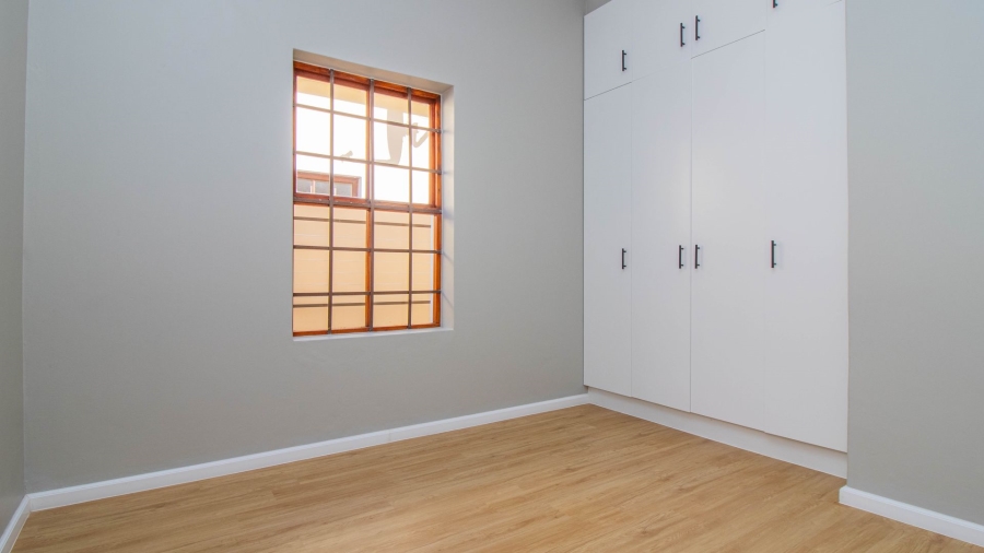 3 Bedroom Property for Sale in Sandbaai Western Cape
